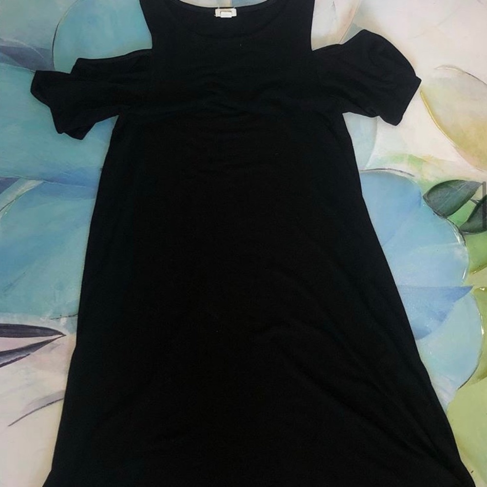 Garage cold shoulder black dress